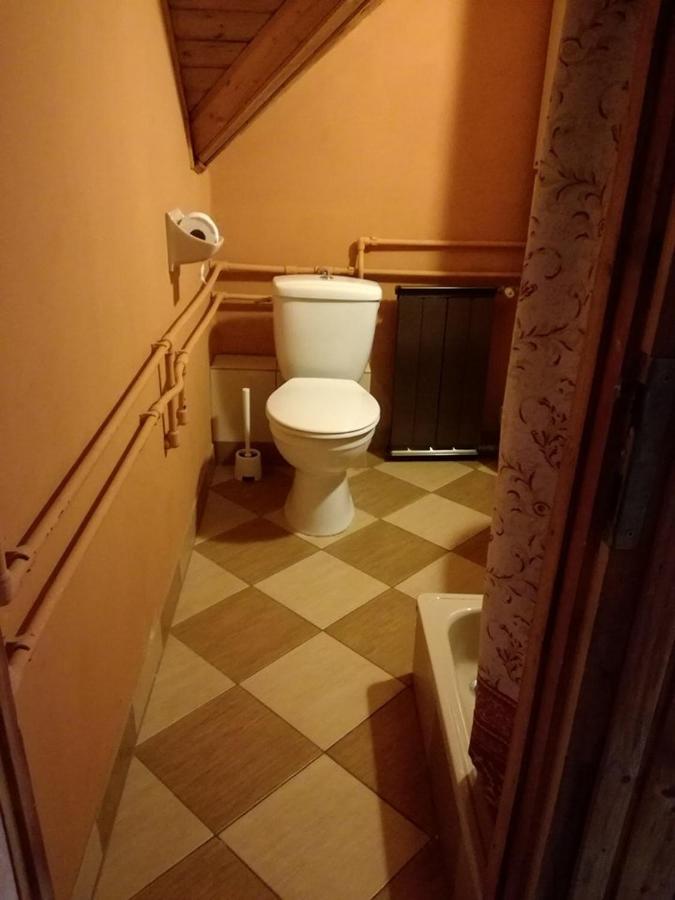מלון שיופוק Polski Dom Wczasowy Nad Balatonem מראה חיצוני תמונה