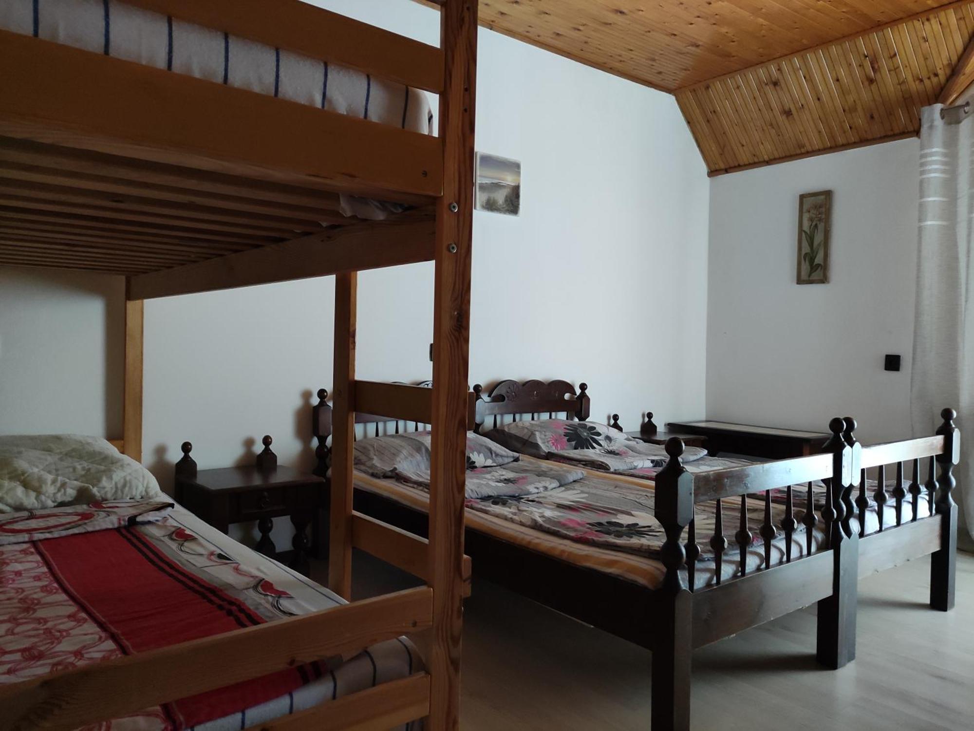 מלון שיופוק Polski Dom Wczasowy Nad Balatonem מראה חיצוני תמונה