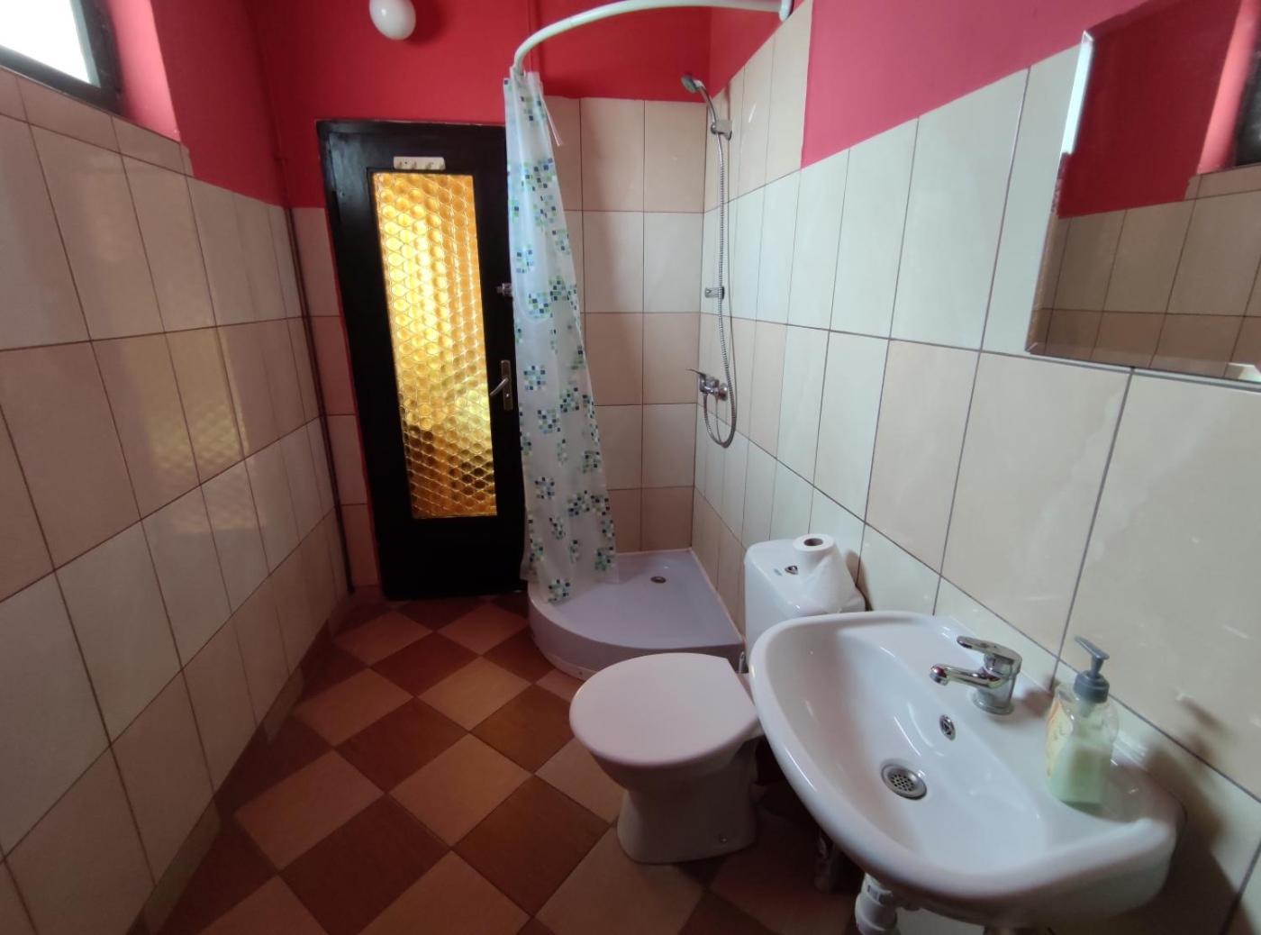 מלון שיופוק Polski Dom Wczasowy Nad Balatonem מראה חיצוני תמונה